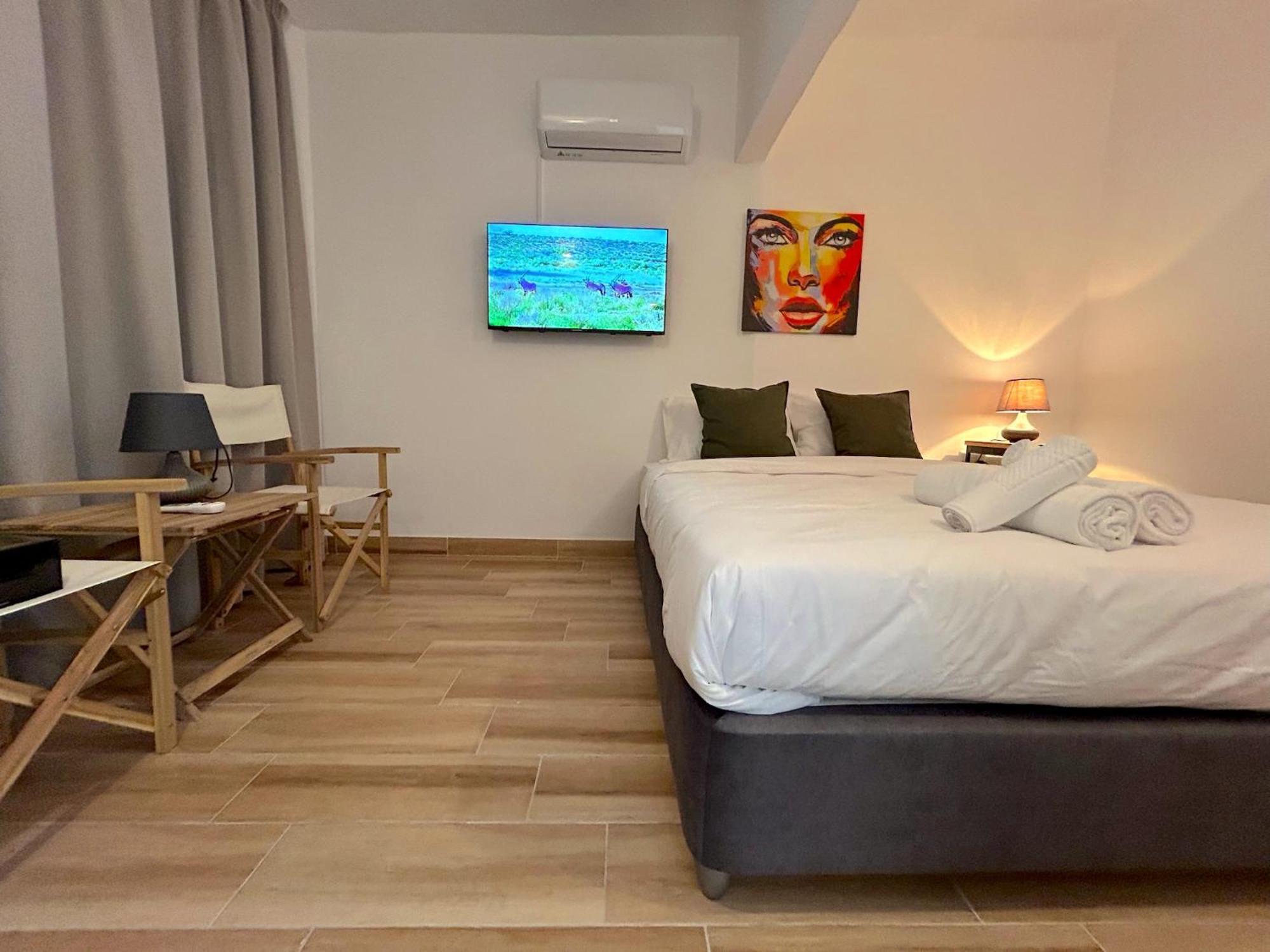 Queen Regina Suites By Platform 357 Nicosia Buitenkant foto