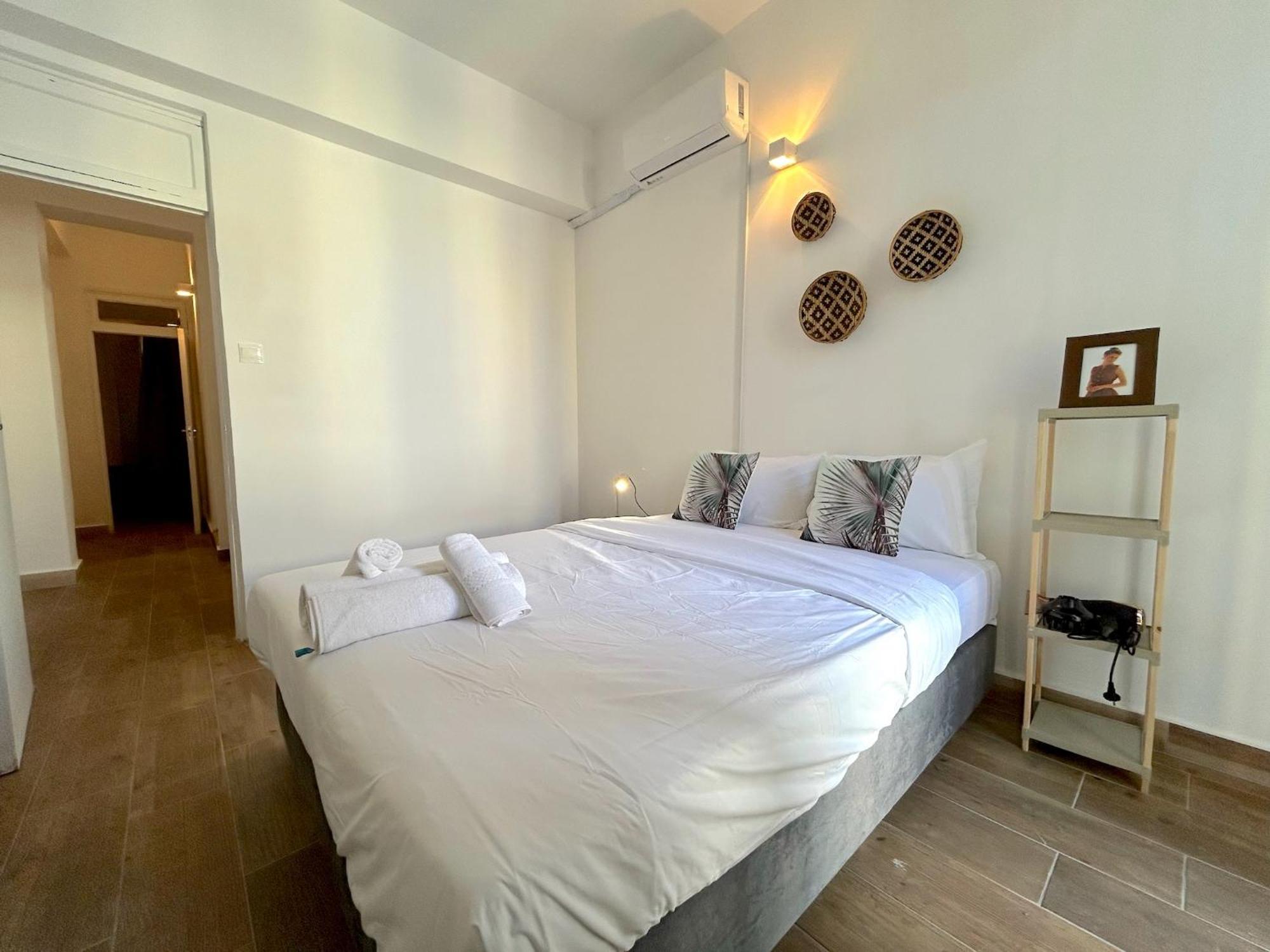 Queen Regina Suites By Platform 357 Nicosia Buitenkant foto