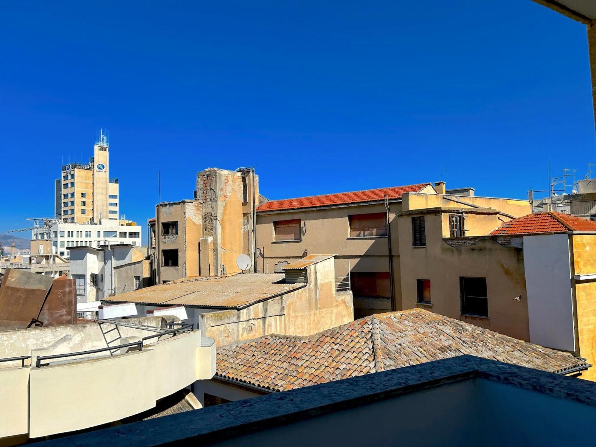 Queen Regina Suites By Platform 357 Nicosia Buitenkant foto